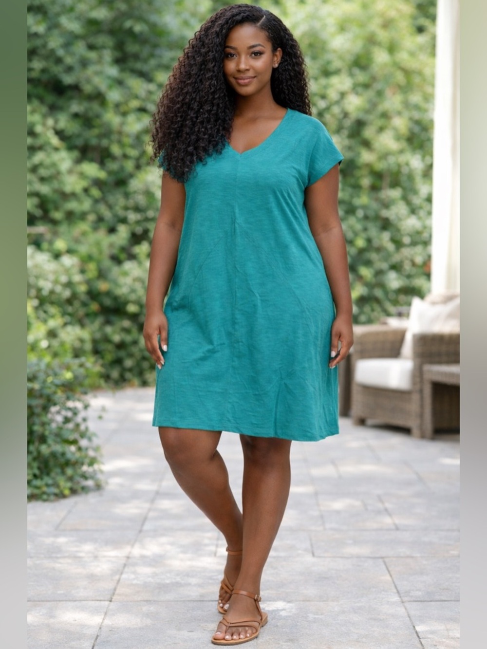 Lilly Plain Summer Light Seamed V-Neck Dress in the color Jade Jargon(Blue)